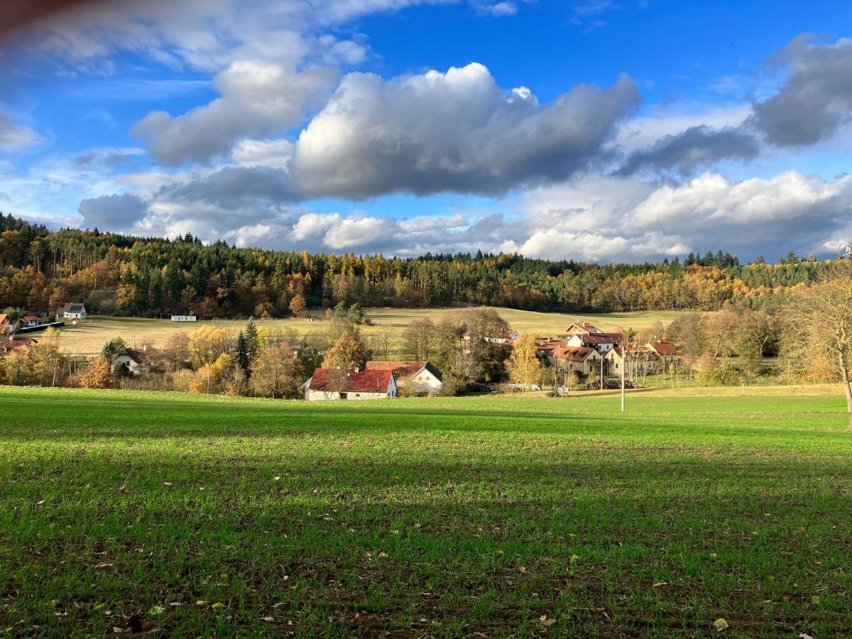 Mlyn Kamenice Klucenice エクステリア 写真